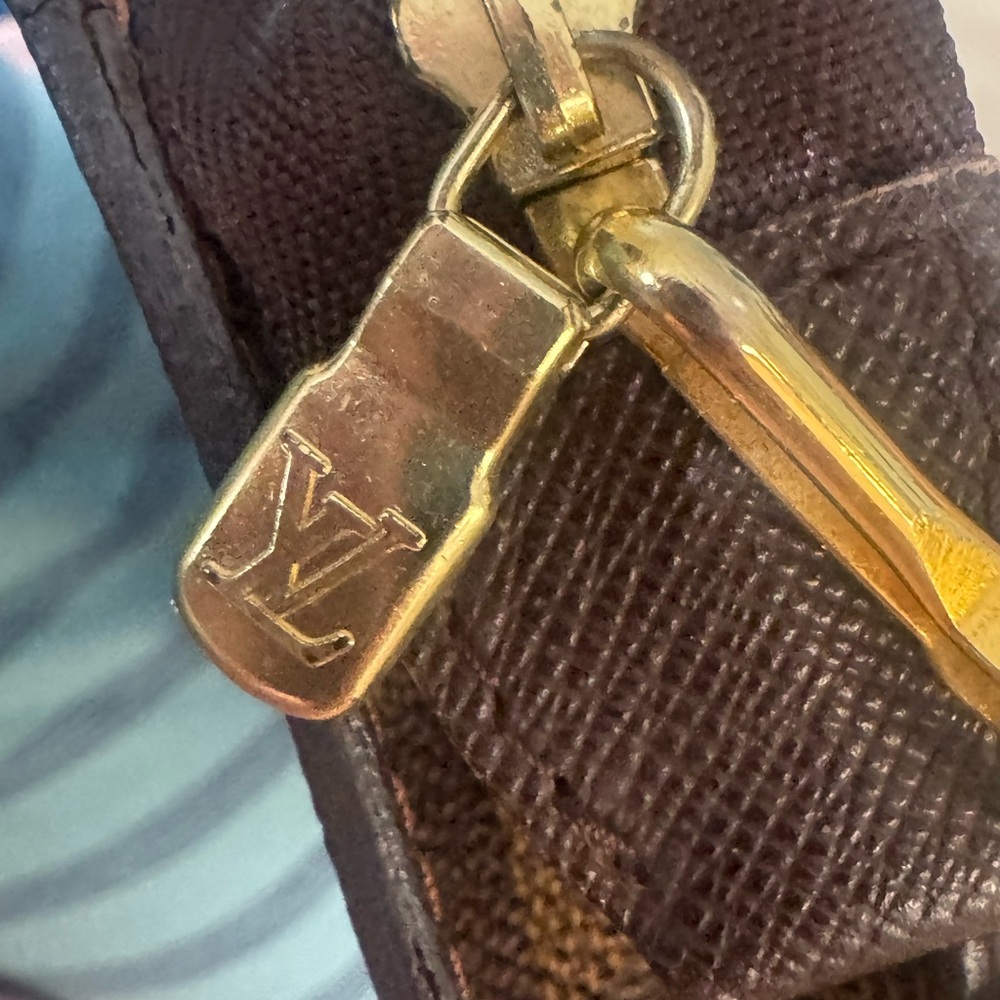 Louis Vuitton Demier Mini Pochette - Picture 7 of 13